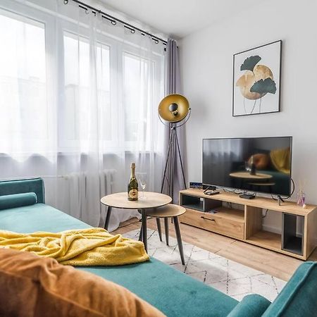 Uroczy Apartament 2 Pokoje - 10 Min Do Morza! Gdańsk Buitenkant foto