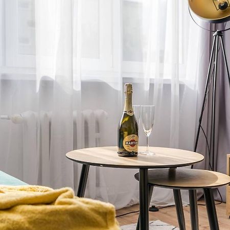 Uroczy Apartament 2 Pokoje - 10 Min Do Morza! Gdańsk Buitenkant foto